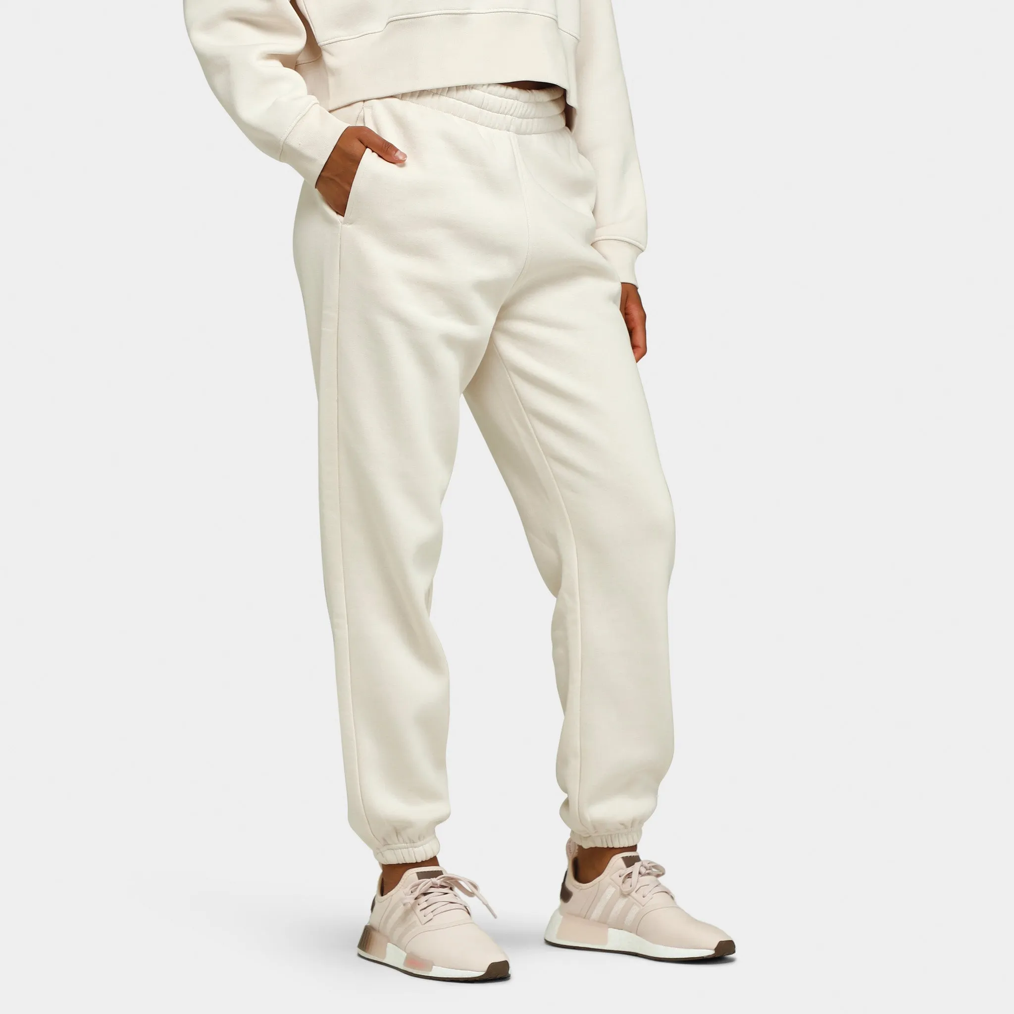 adidas Originals Women's Essentials Fleece Joggers / Wonder White