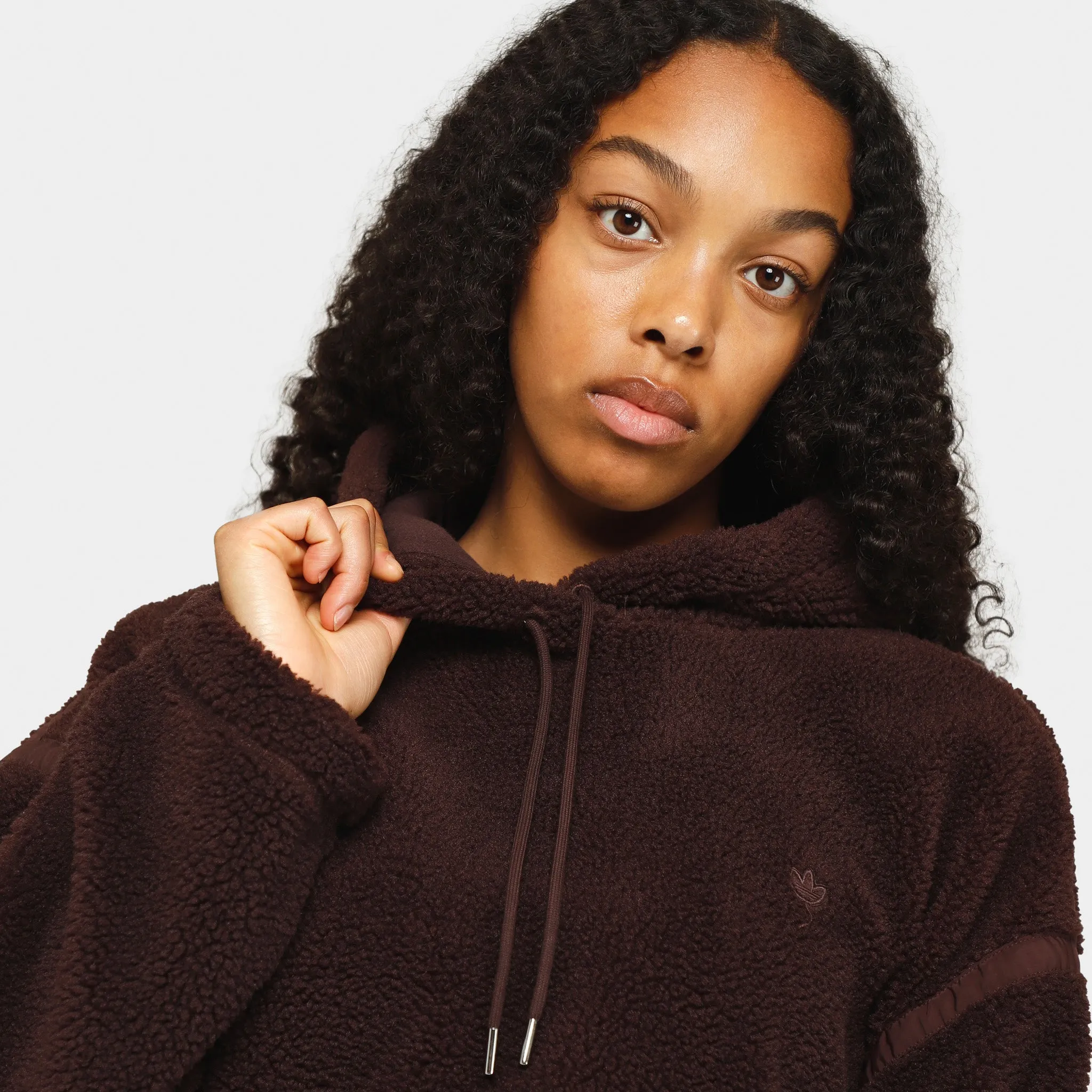 adidas Originals Women's Premium Essentials Pullover Hoodie / Shadow Brown