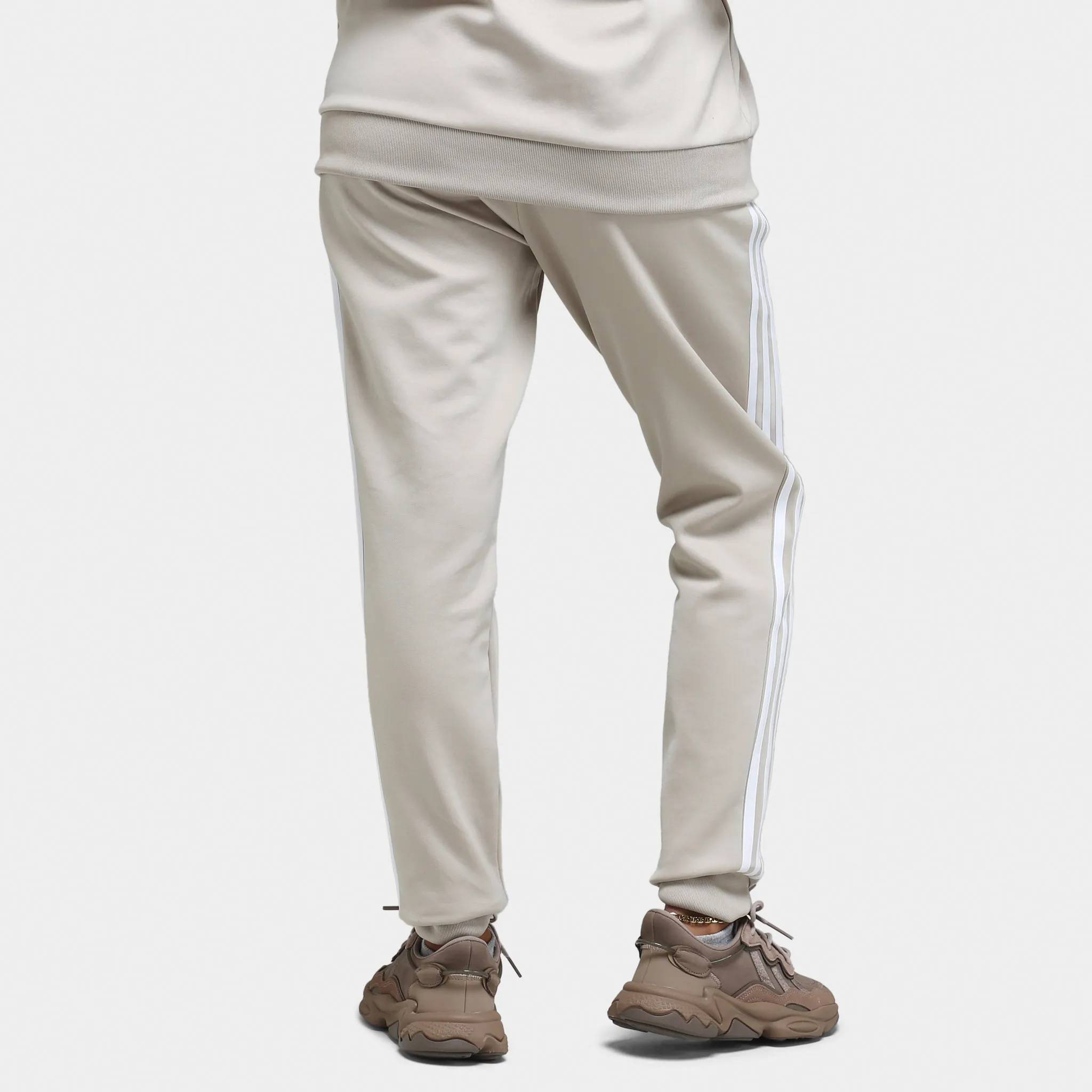 adidas Originals Women's Superstar Joggers / Wonder Beige