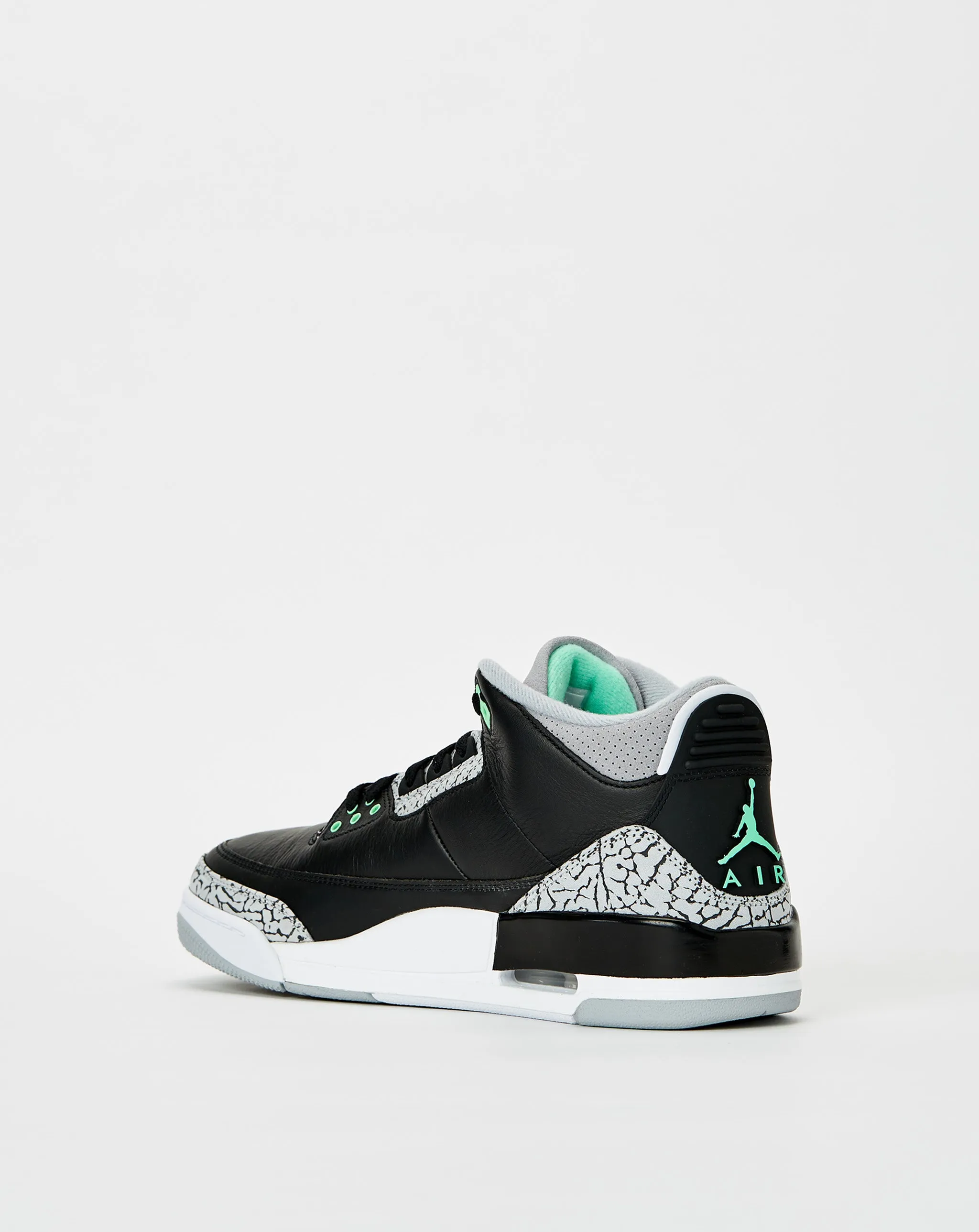 Air Jordan 3 Retro