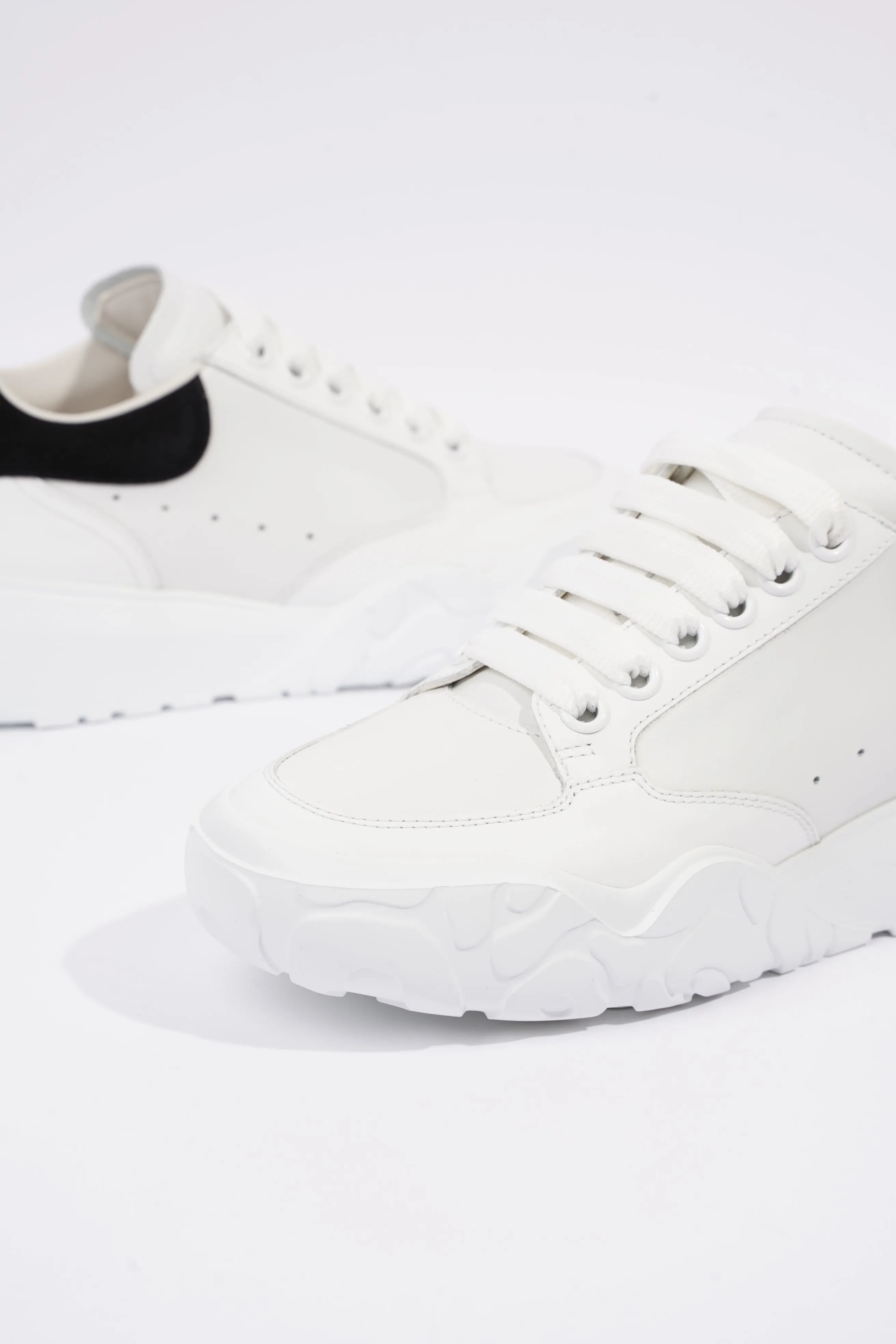 Alexander McQueen Womens Oversized Court Sneaker White Black Tab EU 36.5 / UK 3.5