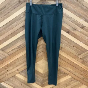 FWD - Women's Leggings - MSRP $70: Green-women-MD