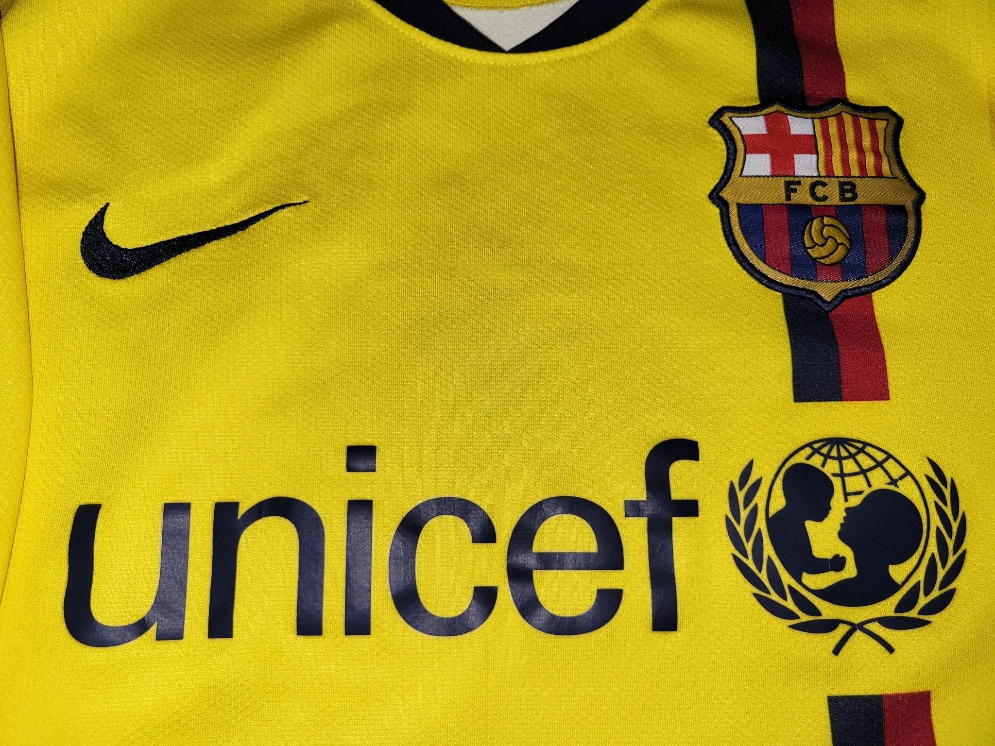 Iniesta Barcelona INIESTAZO TREBLE 2008 2009 Soccer Away Jersey Shirt M SKU# 286787-760