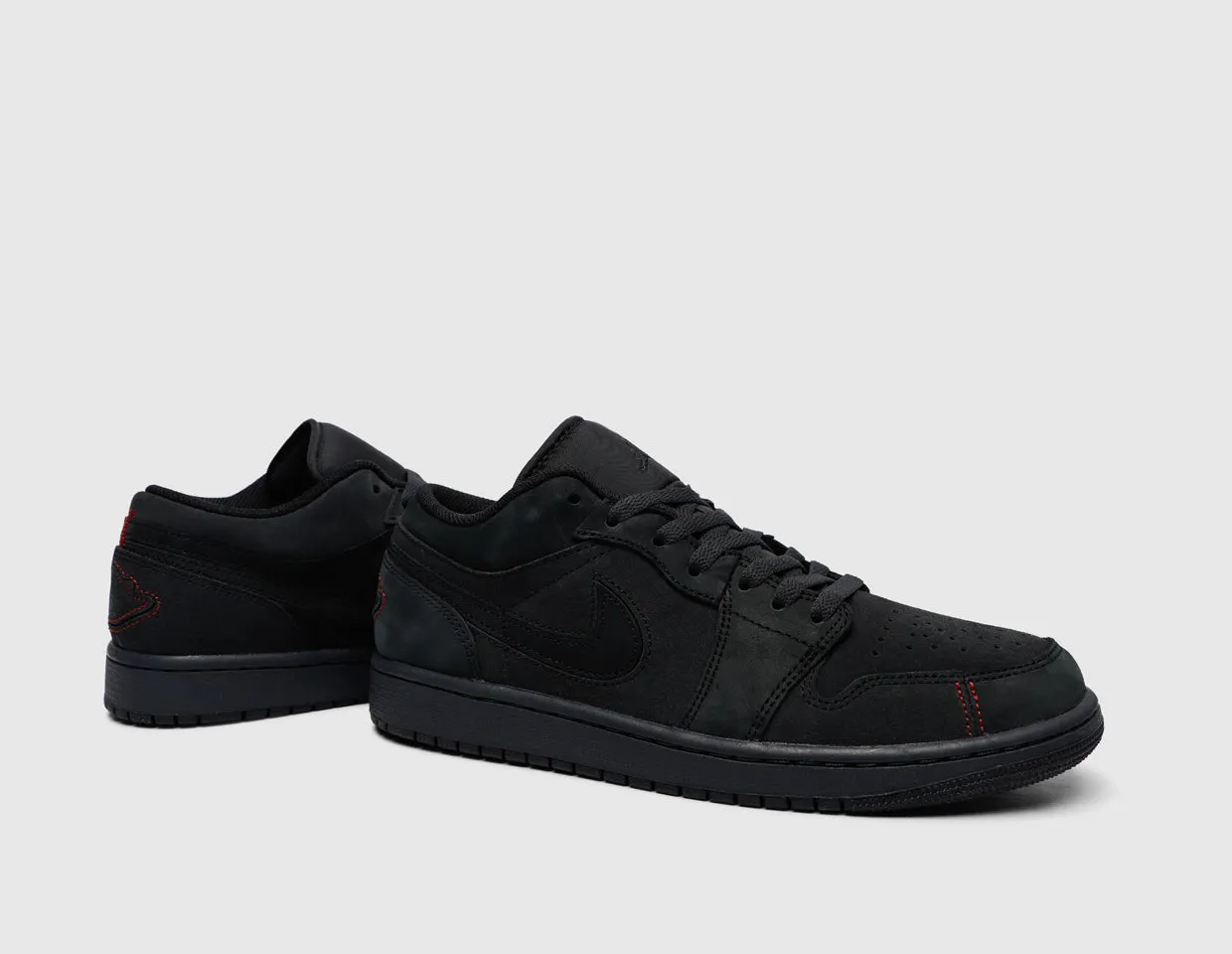 Jordan 1 Low SE Dark Smoke Grey / Black - Varsity Red