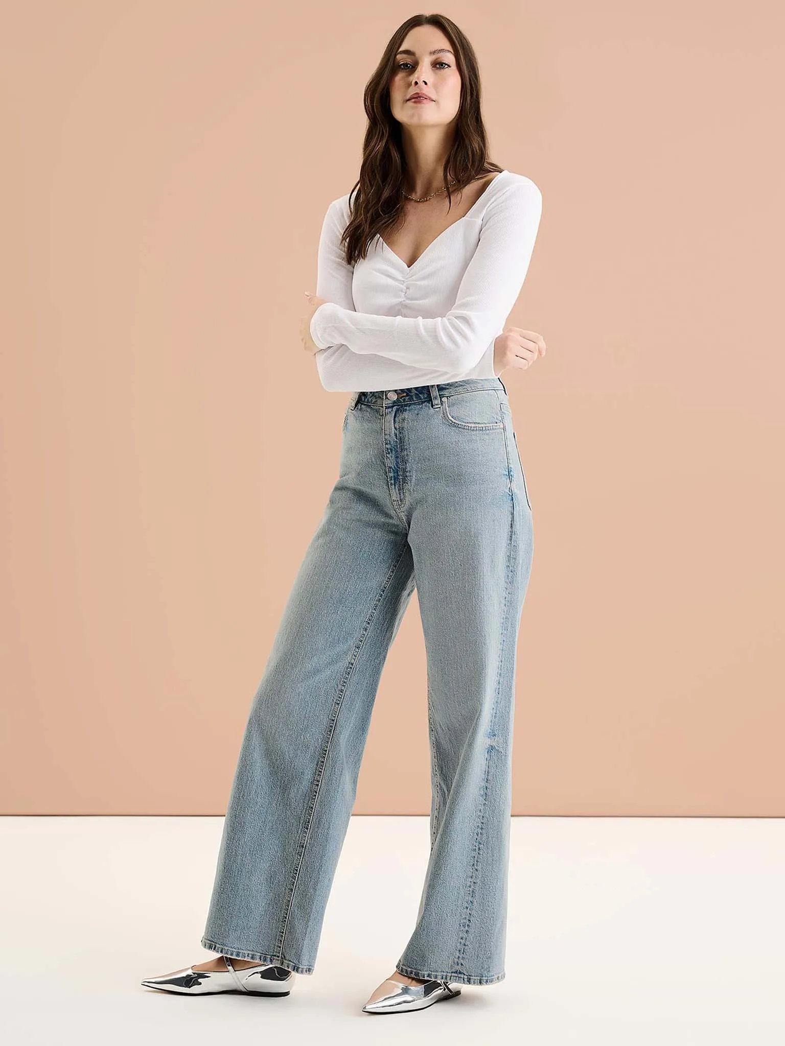 Lucy Wide Leg Jean