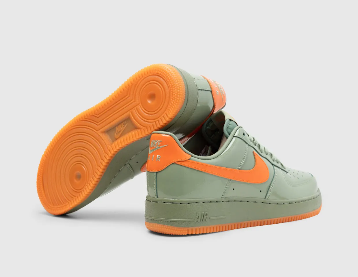 Nike Air Force 1 `07 PRM Oil Green / Safety Orange - Platinum Tint