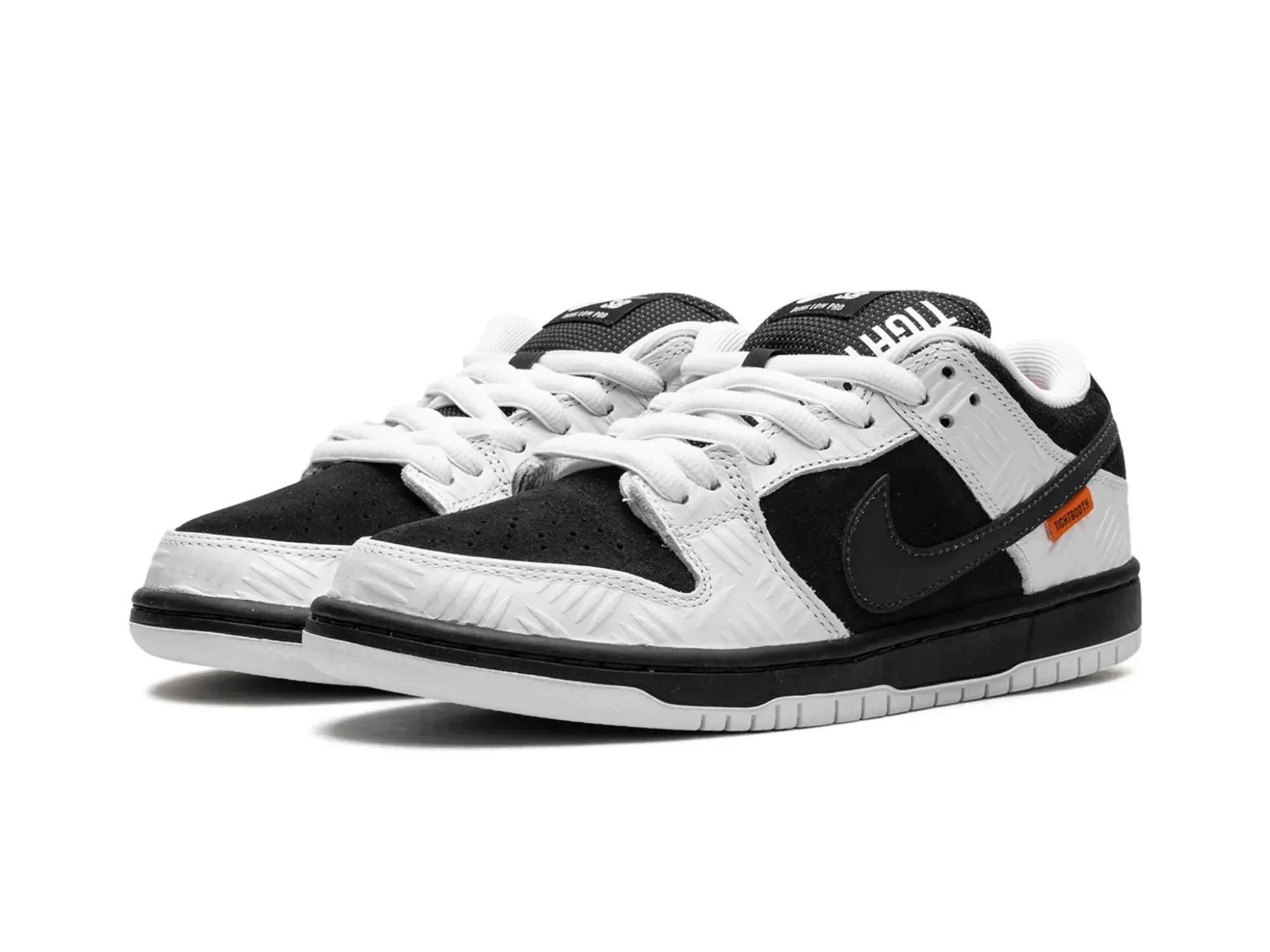 Nike SB Dunk Low "TIGHTBOOTH"