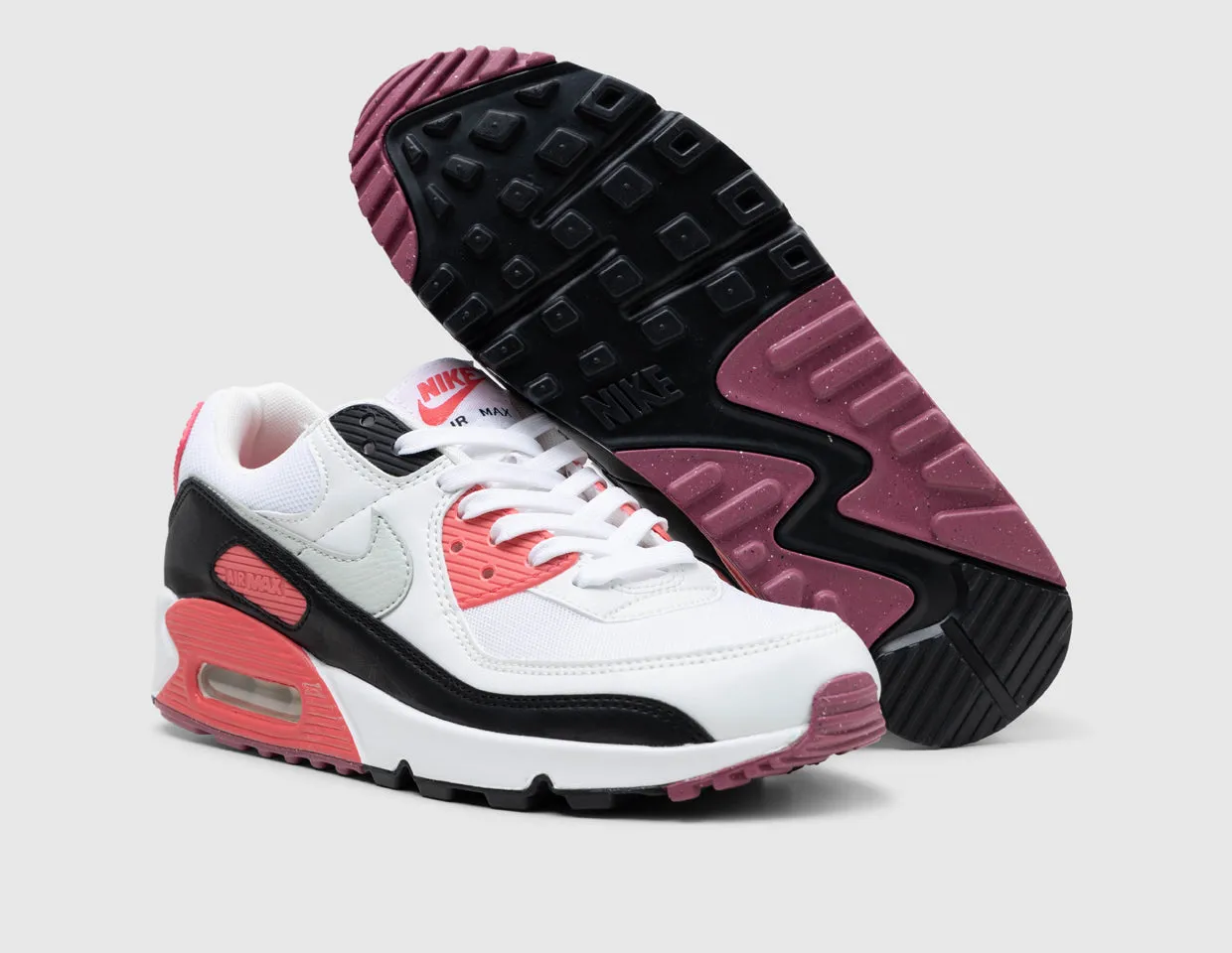 Nike Women's Air Max 90 White / Light Silver - Easter Pink