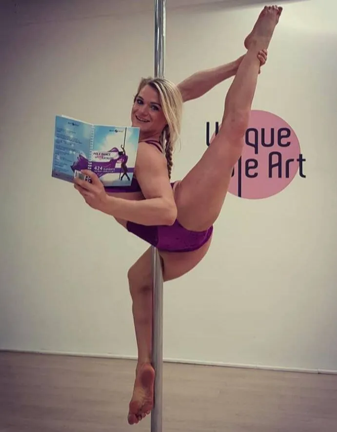 PoleDance Catalog - boek met paaldansinstructies